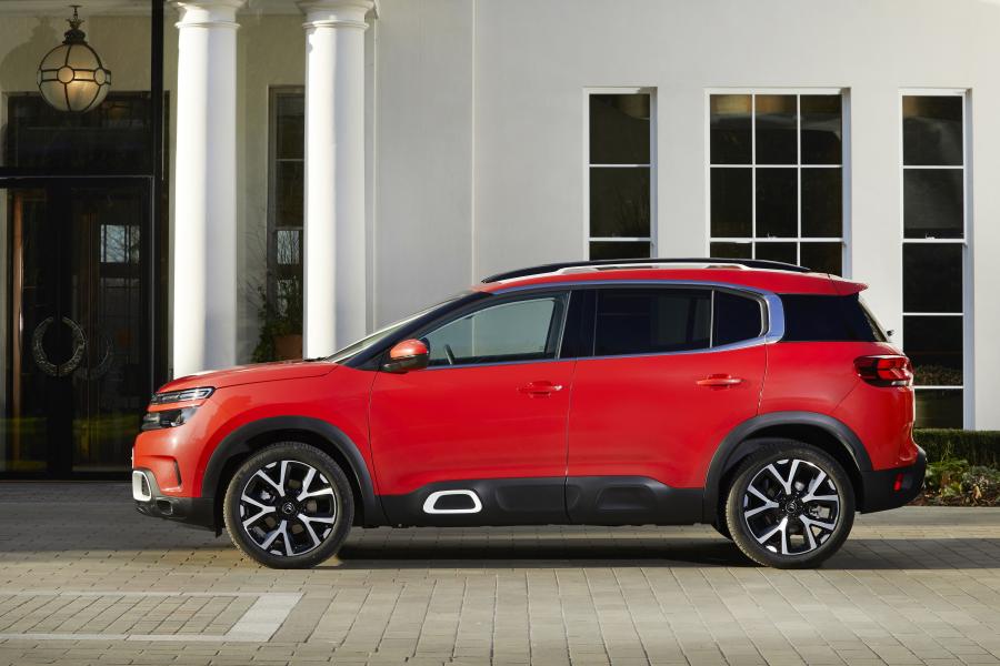  Citroen C5 Aircross 2018 года  (UK) (фото 7 из 46)